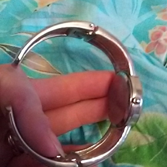 Ladies watch - Picture 3 of 4